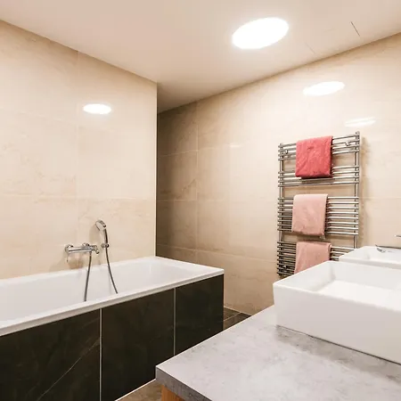 Molo Lipno Luxusni 4kk Apartment